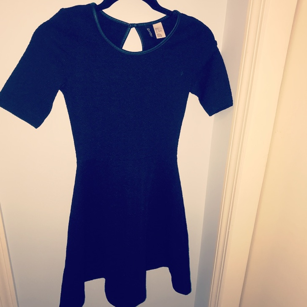 Cute Black Dress